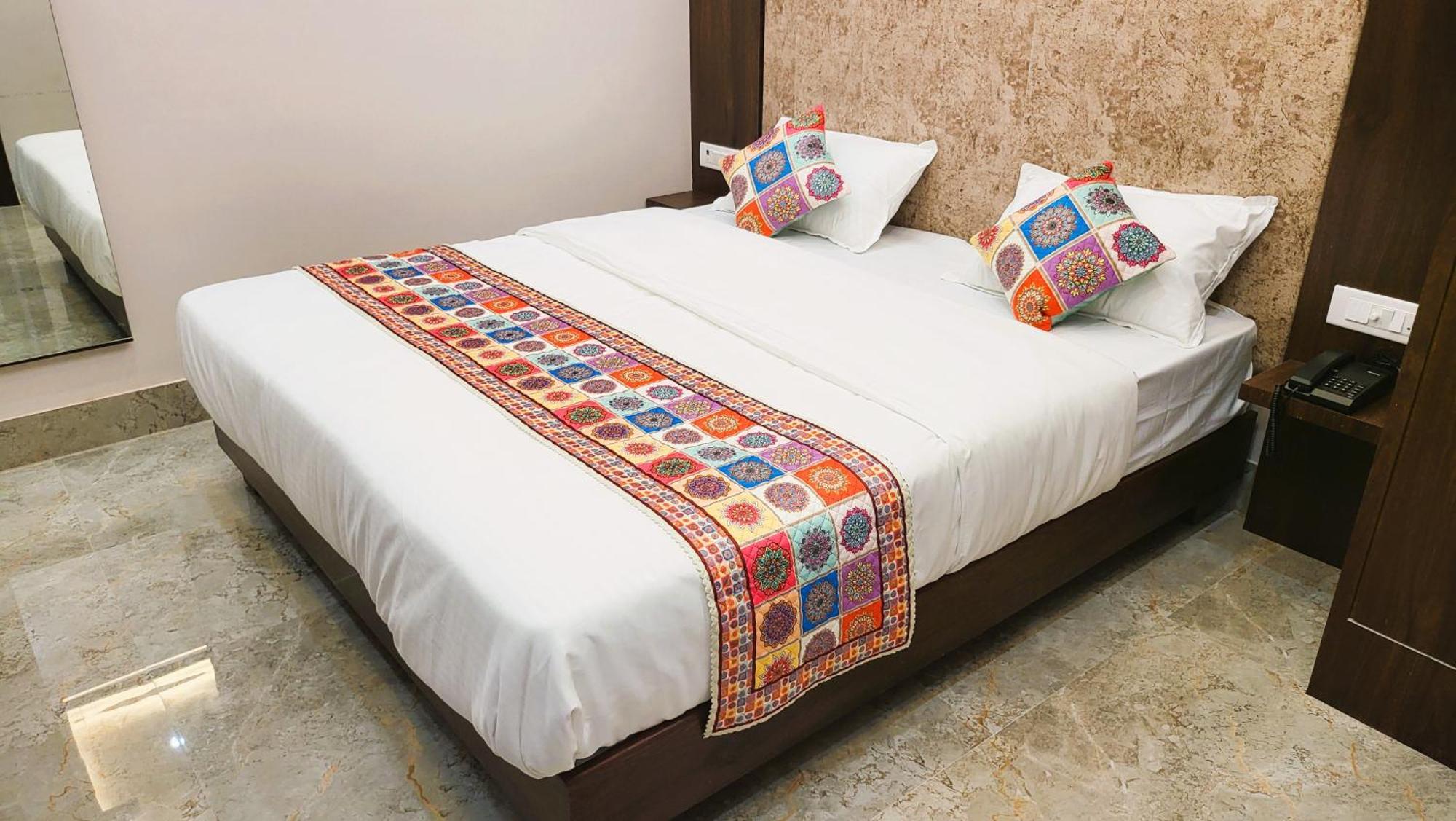 Hotel Delite Bikaner Bagian luar foto