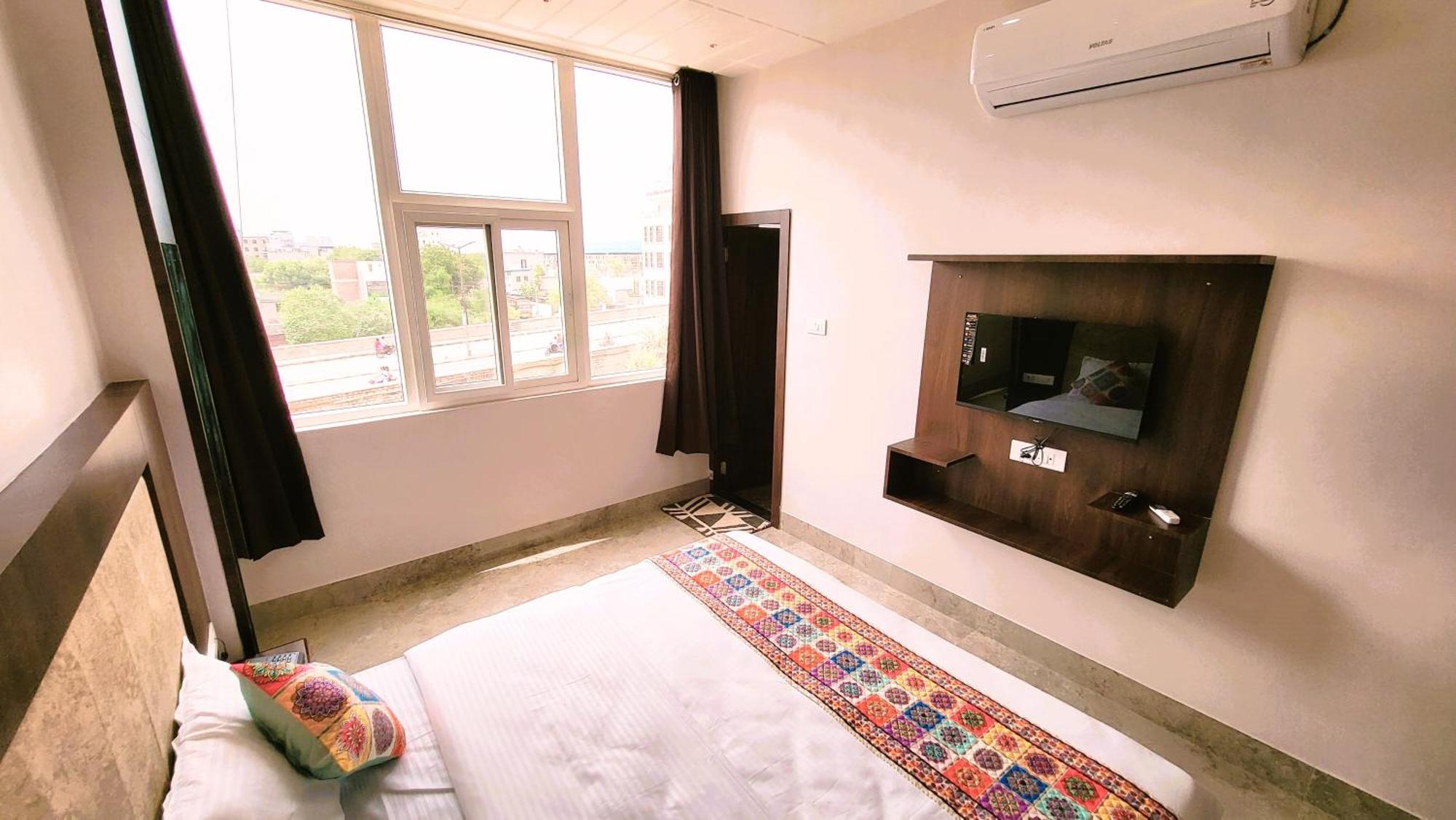 Hotel Delite Bikaner Bagian luar foto